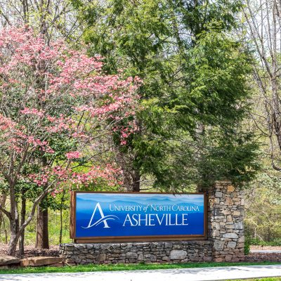 University Advertises BIPOC-Only Gardening Day for ‘Welcome Week’